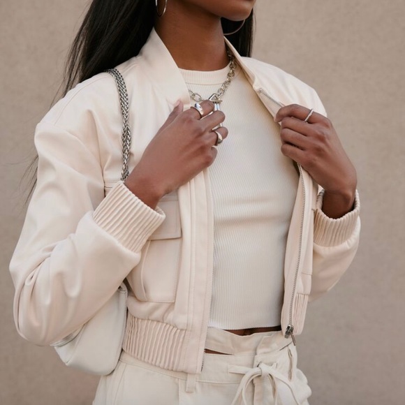 Forever 21 Jackets & Blazers - Faux leather cropped bomber jacket